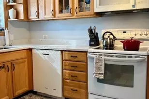 5 Heather Ln, Bridgewater, MA 02324 - Photo 5