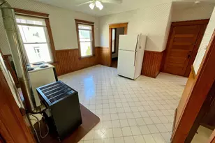 21 Watson Ave, Worcester, MA 01606 - Photo 9