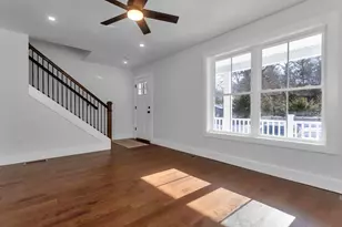 19 Cottage Ave, Southampton, MA 01073 - Photo 21