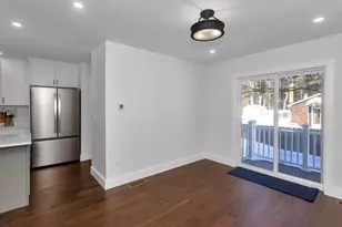 19 Cottage Ave, Southampton, MA 01073 - Photo 17