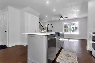 19 Cottage Ave, Southampton, MA 01073 - Photo 13