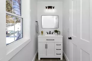 19 Cottage Ave, Southampton, MA 01073 - Photo 19