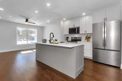 19 Cottage Ave, Southampton, MA 01073 - Photo 15