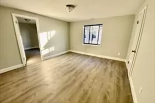 58 Windsor St, Worcester, MA 01605 - Photo 13