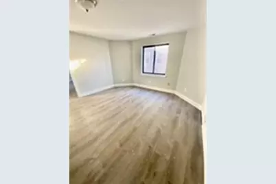 58 Windsor St #2, Worcester, MA 01605 - Photo 5