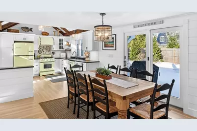 101 Oyster Pond Furlong St, Chatham, MA 02633 - Photo 11