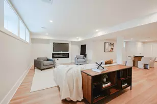 23 Pilgrim Rd, Wellesley, MA 02481 - Photo 25