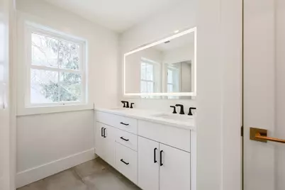 23 Pilgrim Rd, Wellesley, MA 02481 - Photo 21