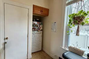 274 Newtonville Ave, Newton, MA 02460 - Photo 11