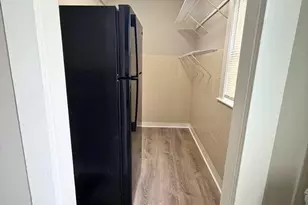 10 Mattakeeset St, Boston, MA 02136 - Photo 7
