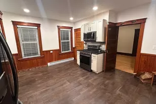 25 Dustin St, Worcester, MA 01604 - Photo 7