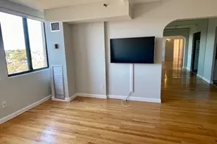 1731 Beacon St, Brookline, MA 02445 - Photo 7