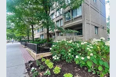 1731 Beacon St #1110, Brookline, MA 02445 - Photo 23