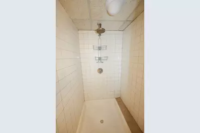 1026 Chestnut St #B, Newton, MA 02464 - Photo 9