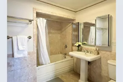 1002 Beacon St, Brookline, MA 02446 - Photo 15