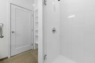 45 Lewis St, Boston, MA 02128 - Photo 19