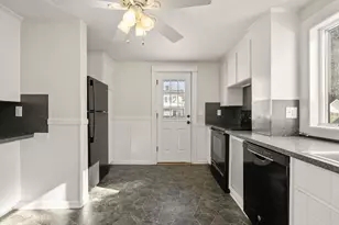 86 Virginia Rd, Quincy, MA 02169 - Photo 21