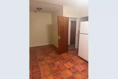 9 Bradford St #2, Taunton, MA 02780 - Photo 5