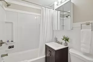 118 Pilgrim Rd, Springfield, MA 01118 - Photo 17