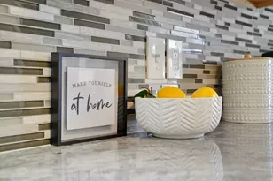 118 Pilgrim Rd, Springfield, MA 01118 - Photo 5