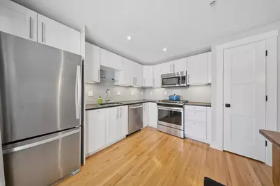 50 Pinecrest Vlg #50, Hopkinton, MA 01748 - Photo 5