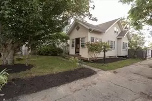 29 Oval Rd, Quincy, MA 02170 - Photo 9