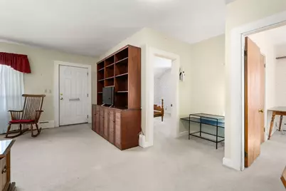 34 Chicopee St, New Bedford, MA 02745 - Photo 5