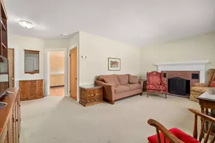 34 Chicopee St, New Bedford, MA 02745 - Photo 3