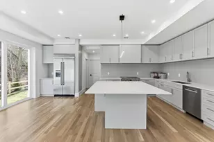 82 Louise Rd, Newton, MA 02467 - Photo 7