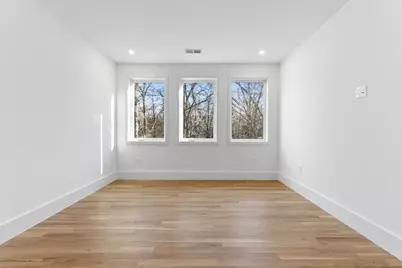 82 Louise Rd #82, Newton, MA 02467 - Photo 17