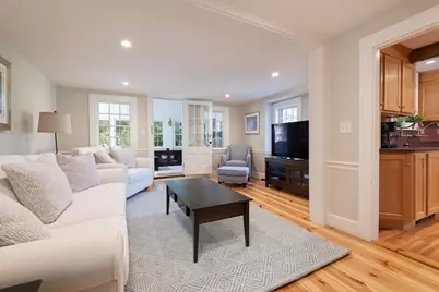 823 Boston Post Road, Weston, MA 02493 - Photo 9