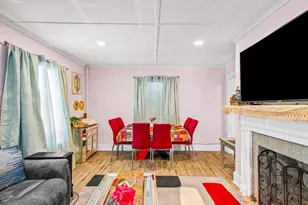 28 Maple St, Southbridge, MA 01550 - Photo 7