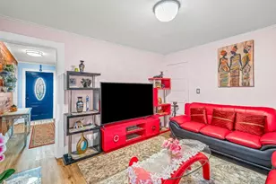 28 Maple St, Southbridge, MA 01550 - Photo 5