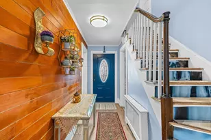 28 Maple St, Southbridge, MA 01550 - Photo 3