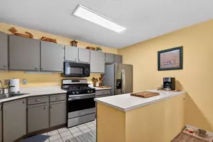 104 Johnson Rd, Chicopee, MA 01022 - Photo 7