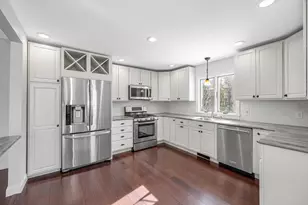 12 Broadway St, Westford, MA 01886 - Photo 7