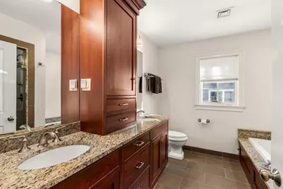 40 Knowles Road, Watertown, MA 02472 - Photo 15