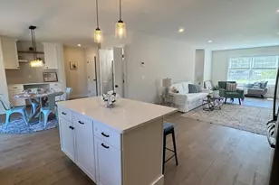 19 Barberry Rd, Mansfield, MA 02048 - Photo 5