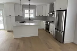 19 Barberry Rd, Mansfield, MA 02048 - Photo 9