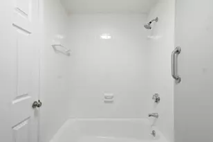 18 Fountain Ln, Weymouth, MA 02190 - Photo 23