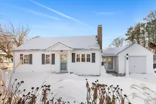 18 Conant St, Beverly, MA 01915 - Photo 5