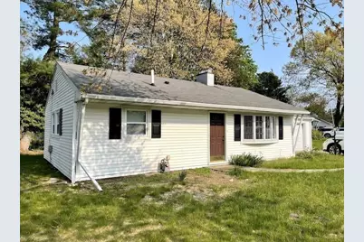 271 Beacon St, Framingham, MA 01701 - Photo 1