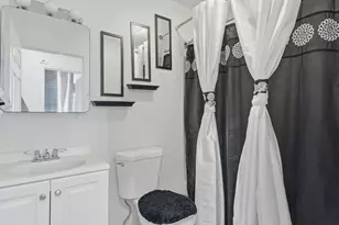 21 Wingate St, Haverhill, MA 01832 - Photo 7