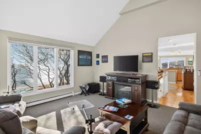 724 Commercial Street, Provincetown, MA 02657 - Photo 25