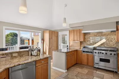 724 Commercial Street, Provincetown, MA 02657 - Photo 11