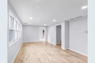 143 James St, Ludlow, MA 01056 - Photo 7