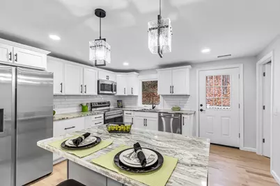 143 James St, Ludlow, MA 01056 - Photo 11