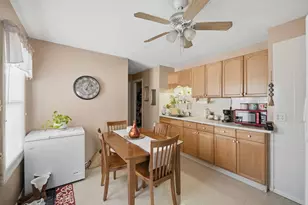 63 Worcester St, West Springfield, MA 01089 - Photo 11