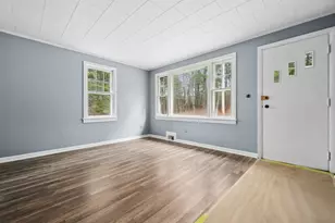 38 S Spencer Rd, Spencer, MA 01562 - Photo 5