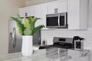 20-22 Gay Terrace, West Springfield, MA 01089 - Photo 9